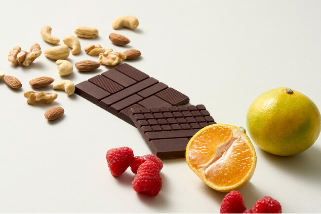 Minimalより、“麹”による二次発酵カカオ使用の新手法チョコレートが限定登場。発酵違いの2種を一度に楽しめる「EXPERIMENTAL #20」10月1日発売