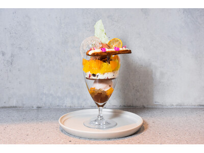 Minimalより、旬の甘夏みかん・清見オレンジとチョコレートが織りなす、全15パーツを楽しむ春限定の贅沢パフェが登場