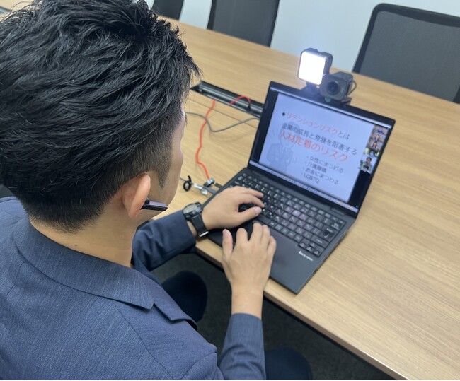人材不足に悩む企業へ向けて、職場の人間関係による離職をゼロにするための対策を指南するセミナーを10月12日に開催することをお知らせ致します