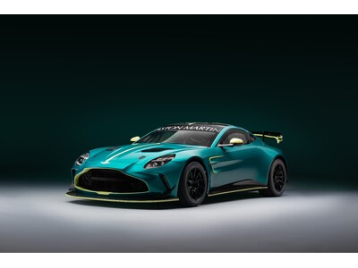 アストンマーティン、新型Vantage GT4を発表GTレーサーの最強ラインアップが完成