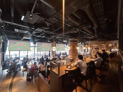 MLB cafe FUKUOKAでドジャース対ブルワーズの試合を観戦しよう！