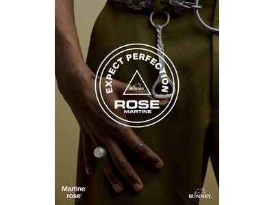 BUNNEY for MARTINE ROSE「THE BOTTLE TOP」英国のパブ文化から着想を得たコラボレーションコレクションを10月24日（土）発売