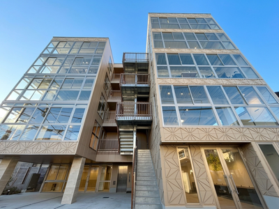 「ブルーボトルコーヒー」や「Boundless Life」日本初拠点など、多彩なテナントが集う「フィル・パーク鎌倉」が、新たなまちの賑わいを創出