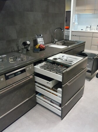 【株式会社Ginza】耐久性抜群！「ホーロー」でお馴染み「タカラスタンダード」の商品説明会に参加致しました