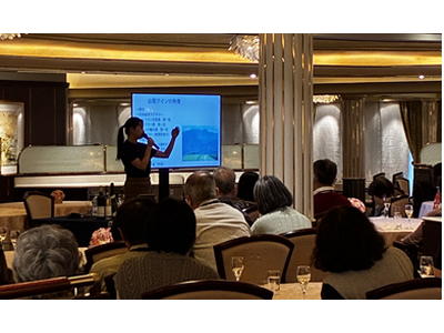クルーズ客船「飛鳥II」との連携にてワインに関する特別講演を開催しました