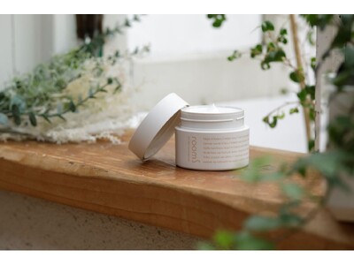 30代からの新スキンケア　room S（ルームエス）誕生　美容液発想のクレンジングクリーム『101　スキンイノセンサ』