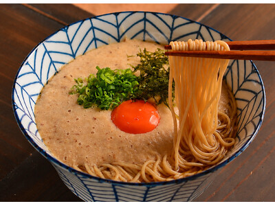 人気観光地・箱根湯本駅前に、昼は蕎麦処、夜は囲炉裏を囲む酒処。旅人の英気を養う新たな憩いの場、～鳥焼と蕎麦～「箱根いろり焼 雲助」6月24日（水）グランドオープン