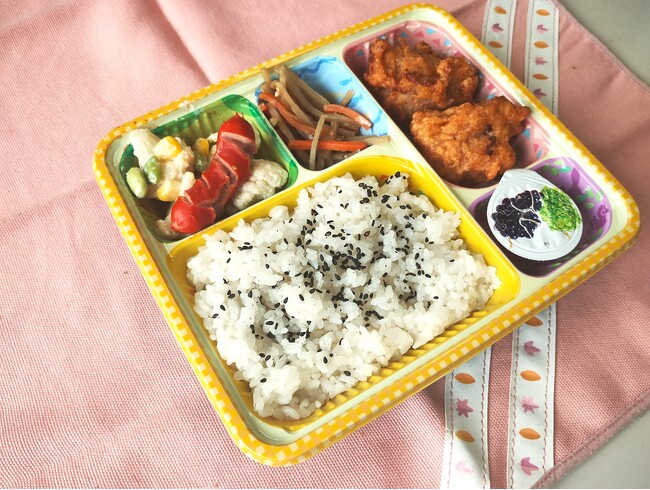 川崎市内のわくわくプラザで、学校夏季休業期間中の昼食提供サービスを実施します！