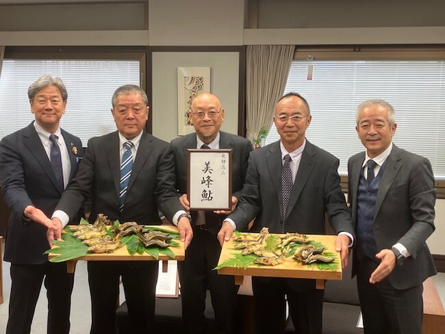 【飛騨高山・岐阜県高山市】新たなブランド「飛騨高山 美峰鮎（びほうあゆ）」