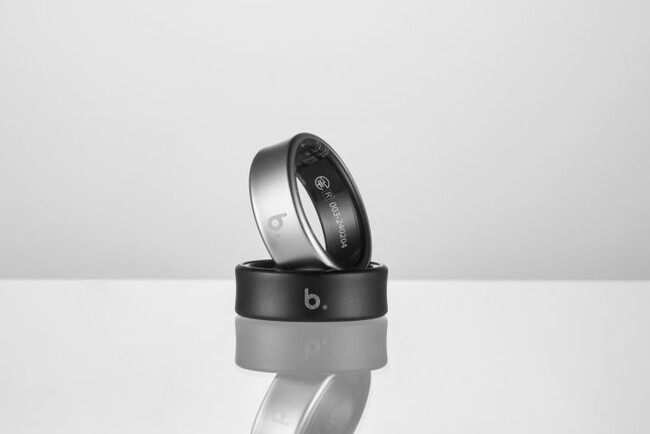 スマートリング「b.ring」チタンモデル、遂に登場！プレミアムな