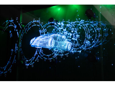 30周年記念展「ALL OF EVANGELION」にて、超大型3Dホログラム演出で蘇る、かつてない臨場...