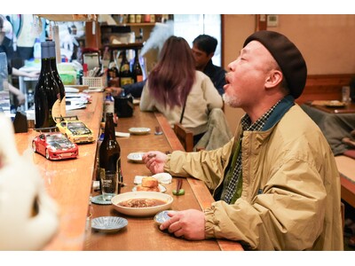 マキタスポーツが“さま酔う”　雨の降る夕暮れ時 鶴川駅から歩いて35分の心も身体が暖まる「ロビンソン酒場」へ