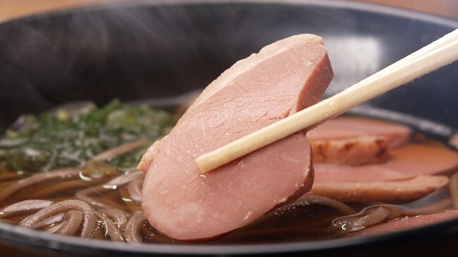 【ＢＳ日テレ】父から受け継いだ琵琶湖の味！　ドランク塚地「鴨の脂の甘みがしみてきて絶品ですわ～」　道の駅の名店！幻のスジエビかき揚げトッピング！