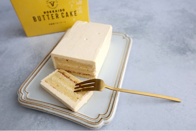 まるでバターそのもの！？貴重な国産発酵バターで仕立てた、レトロでかわいい新作「北海道バターケーキ」がフェルム ラ・テール美瑛から新発売