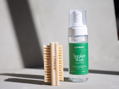 洗濯ブラザーズが手がけるランドリーブランド『LIVRER(リブレ)』から「スニーカーウォッシュ・スニーカ...