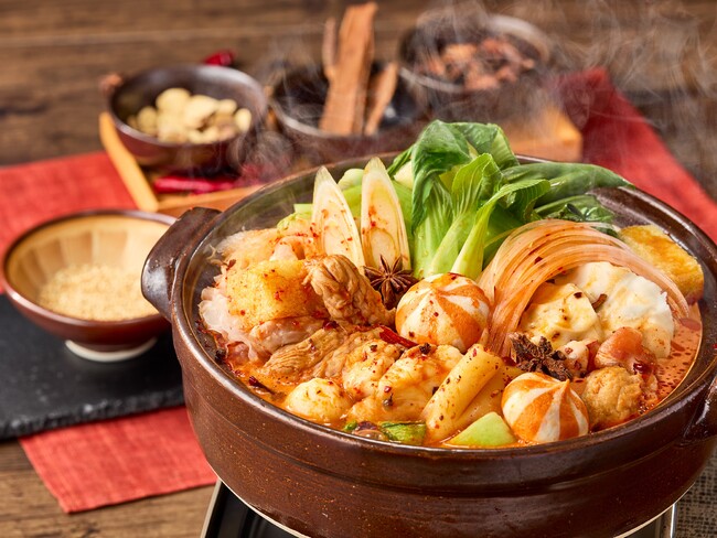 赤からのコク×麻辣のしびれが絶妙に調和！【赤から】しびれる旨辛の「赤から麻辣鍋」を4月1日（水）より期間限定で販売