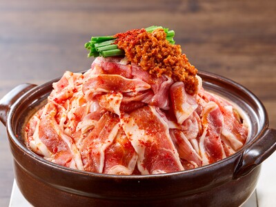 最大15倍まで肉増量！【赤から】“肉を食べるための鍋”「肉マシマシ鍋」が9月29日より登場