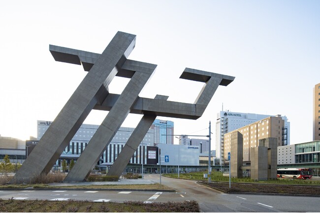 【金沢駅のあの作品も?!】「まちに出よう!作品めぐりバスツアー」受付開始|10/17・18|石川県立美術館の特別展「蓮田修吾郎 -世界を拓く窓」