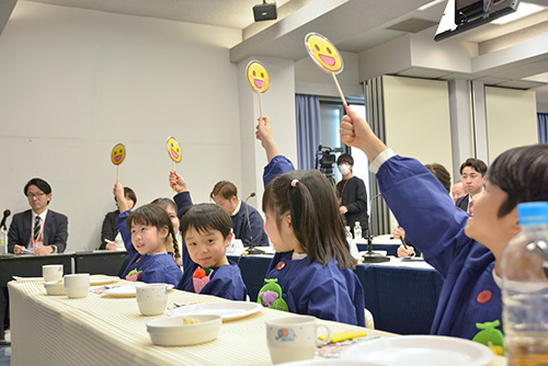 給食の鉄人2026 こども審査員応募フォーム公開のお知らせ