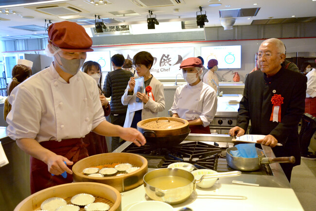 ご好評につき「給食の鉄人(R)2024」応募締切　10月6日まで延長！