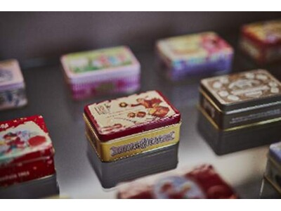 1826年創業のイタリアのチョコレートブランド「カファレル」のアンティーク風パッケージを集めた展覧会をf...