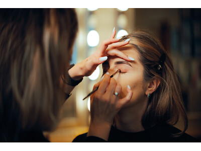 「私らしい美しさ」 に答えを出す日。 時を重ねた女性のための艶めく”大人のメイクレッスン”講座を12月14日に神戸港を臨むStage Felissimoで開催