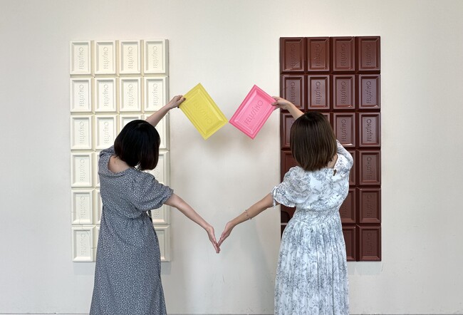 混雑知らずの特等席。新たな展示フォトプロップスやミッフィーの限定アイテムなどのお買い物も楽しいフェリシモ チョコレート ミュージアムで過ごす特別な『1時間早い』夏休み