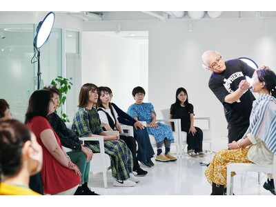 【特別講座】毎回好評いただいている、プロによる「大人のためのメイクレッスン講座」を10月に開催｜一般受講生に加え、モニター受講生を申し込み受付開始