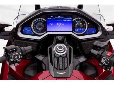 ハーマンインターナショナルのインフォテイメント/ナビシステムが Hondaの新型ゴールドウイングシリーズに採用