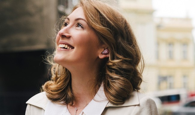 `ƊvṼTEhA̎コ鑽ʂȋ@\@VےfUC̗pSCXCzuJBL LIVE FREE 2vV