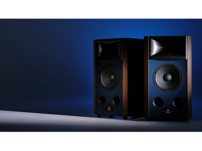 JBL�̓`���Ɗv�V�Z�p���Z���������ɂ̉��y�̌���񋟂���JBL�X�^�W�I���j�^�[�̃t���b�O�V�b�v���f���@380mm�a 2�E�F�C�E�X�^�W�I���j�^�[�uJBL 4369�v���\