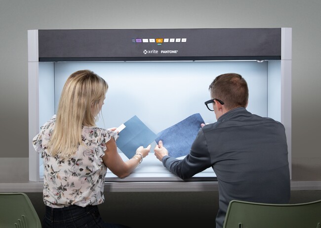 標準光源装置Judge LED Plus（ラージサイズ）、吊り下げ式タイプ、ハーモニールームを発売