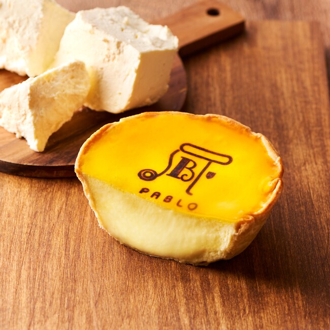 "ふわとろ食感"をひとりじめ！「パブロとろけるチーズタルト」に11cmの「小さいサイズ」が新登場