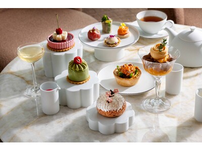 パーク ハイアット 東京 ピーク ラウンジ「ブロッサム アフタヌーンティー」