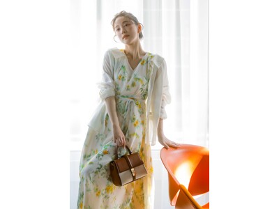 <Noela(ノエラ)>モデル麻亜里が着こなす、【15周年】アイテムを含む夏のLOOK“Color Co...