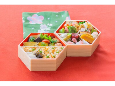 ミシュランスターに輝く日本料理「乃木坂しん」30種類以上の季節の食材をふんだんに盛り込んだ「お花見弁当」...
