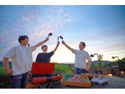 「夏は淡路島でお泊まりいこうぜ！」「モンスターハンター」シリーズコラボルーム限定ゲームでおなじみの「こんがり肉」BBQが登場