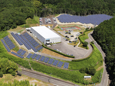 全国初、大分県内で自社開発装置による太陽光パネルのリユース＆リサイクルを実現