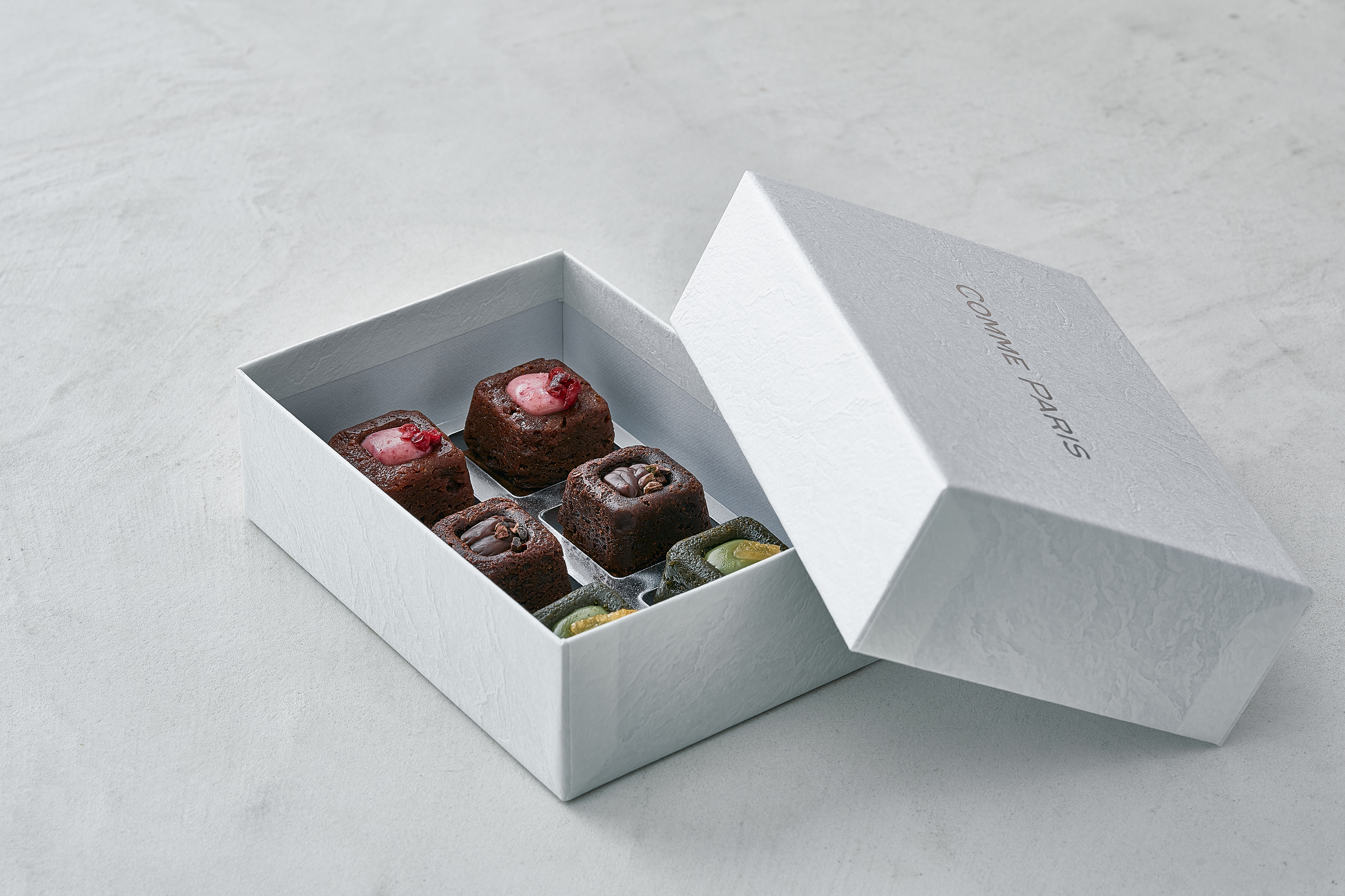 小さな焼菓子専門店「COMME PARIS」から バレンタイン限定ショコラ「Trois Fondants（トロワ・フォンダン）」登場