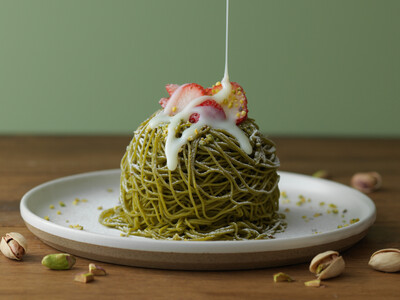 賞味期限10分！話題を呼んだ、「ふわほろモンブラン～ピスターシュ～」が今年もルタオ本店から数量限定で登場しました。