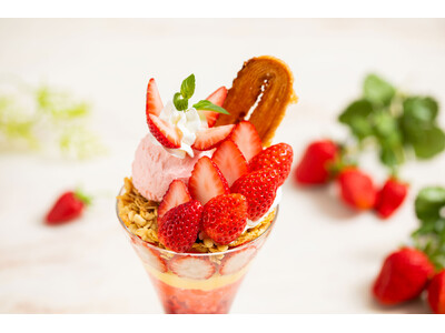 「ストロベリーフェア」で味わう、ホテルメイドの非日常。職人の技が織りなす珠玉のいちごスイーツとともに、春の訪れを楽しむ贅沢なひととき