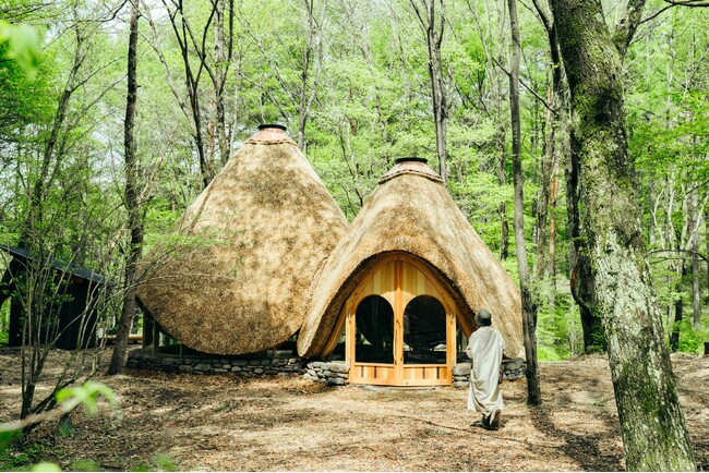 【本日予約開始】森の静寂に表現を解き放つ。1日ひとり限定「森と、ピアノと、 」で過ごす「とっておきのおひとりさま時間」