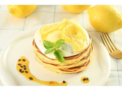 【Buttery Cafe】夏限定レモンクリームたっぷりのもちもちパンケーキ＆カヌレパフェなど8月1日より新発売！
