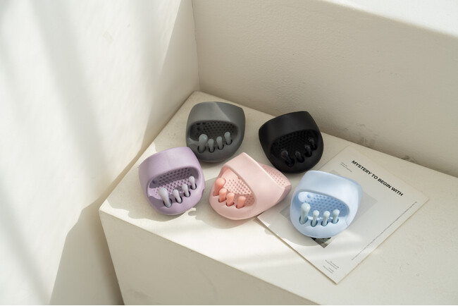 【新色発売】履くだけ美と健康が話題に！SNS大バズのスリッパLumiStepに春夏の新色が仲間入り