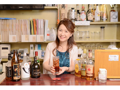 サラリーマンの街“新橋”でスナックママが髪と人生の悩みに寄り添うアンファー、「スナック　スカルプD」期間...