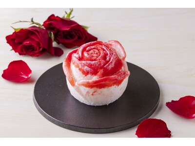 高島屋の象徴であり、横浜市の市花「薔薇」を和菓子に。弁才天が横浜高島屋限定の「薔薇いちご大福」「薔薇わらび餅」を発売