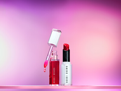 ツヤで元気を、血色感で華やぎを。「エクストラ リップ ティンテッド バーム」&「エクストラ ブラッシング...