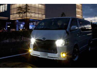 業界最高クラス】ヴァレンティより200系ハイエース専用ハイビームLED
