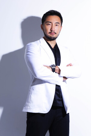 プレスリリース「Zetith Beauty Clinic 鉄理事長による鼻整形の教科書が待望の第二弾発売」のイメージ画像