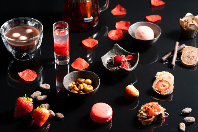 艶めくチョコレートといちごの饗宴　大人のチョコレート＆いちごアフタヌーンティー1月5日（月）より提供開始